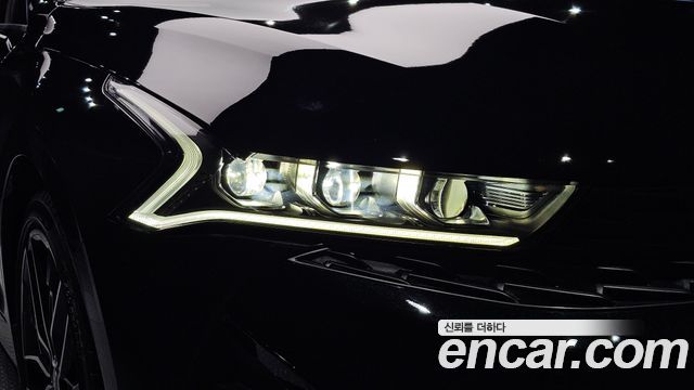 Kia K5 2023 — photo 8