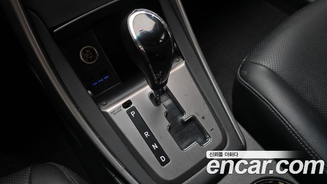 Hyundai AVANTE 2013 — photo 12
