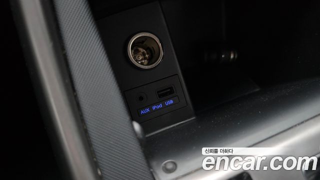 Hyundai AVANTE 2013 — photo 24