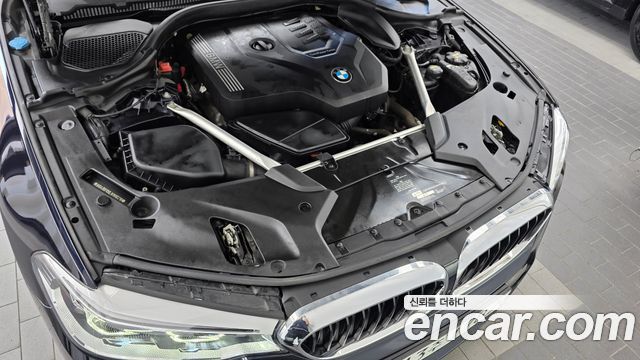 BMW 5-Series 2020 — photo 6