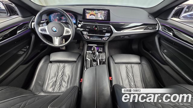 BMW 5-Series 2020 — photo 7