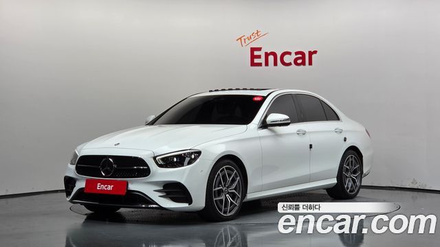 Mercedes-Benz E-Class 2023 — photo 1