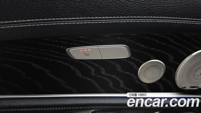 Mercedes-Benz E-Class 2023 — photo 29