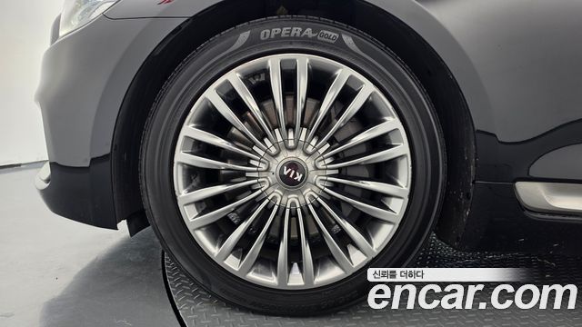 Kia K9 2019 — photo 5