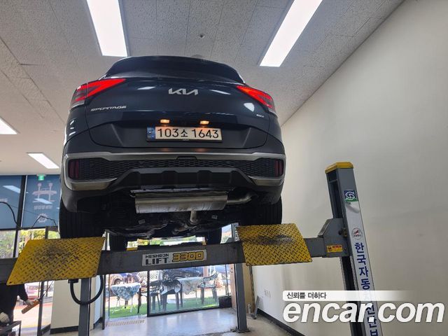 Kia Sportage 2022 — photo 2