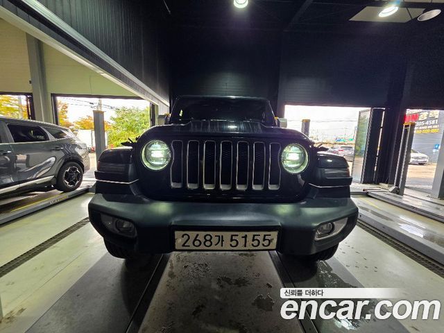 Jeep Wrangler 2021 — photo 1