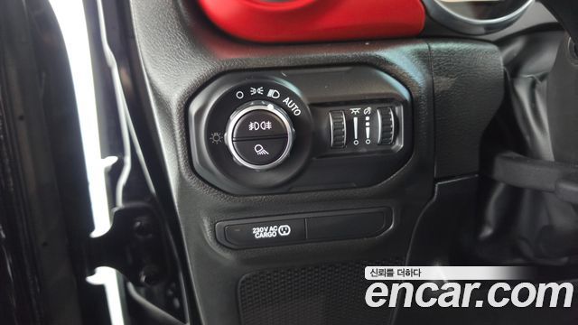 Jeep Gladiator 2022 — photo 28