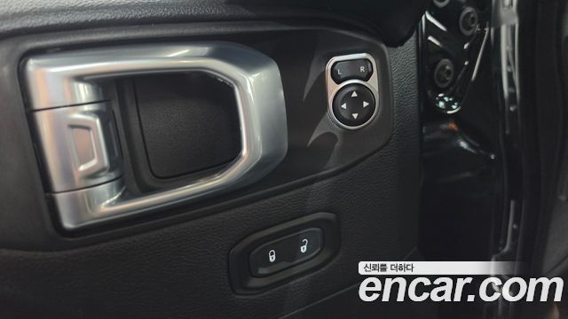 Jeep Gladiator 2022 — photo 29