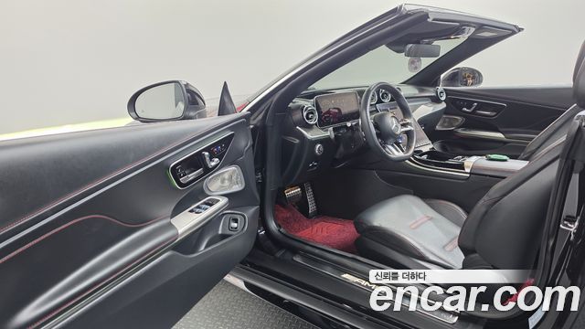 Mercedes-Benz CLE-Class 2025 — photo 13