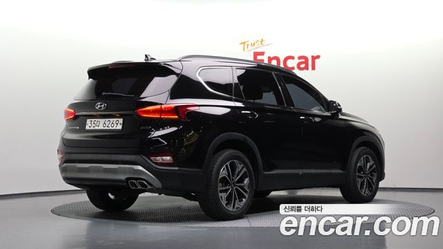 Hyundai Santafe 2019 — photo 2
