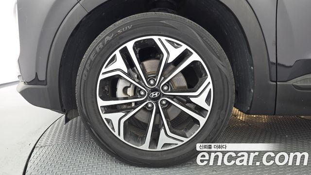 Hyundai Santafe 2019 — photo 5