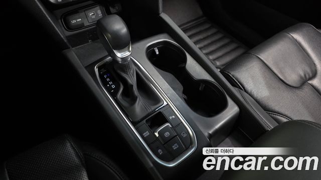 Hyundai Santafe 2019 — photo 9