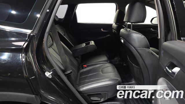 Hyundai Santafe 2019 — photo 11