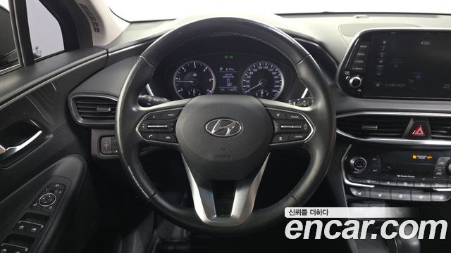 Hyundai Santafe 2019 — photo 13