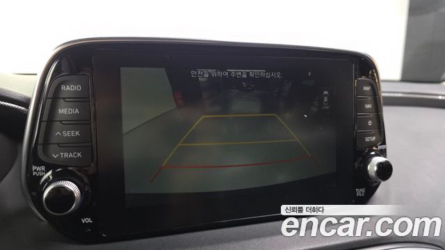 Hyundai Santafe 2019 — photo 15