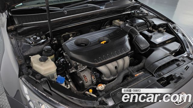Kia K5 2012 — photo 6