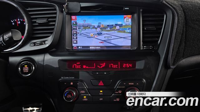 Kia K5 2012 — photo 14