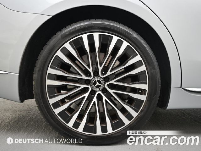 Mercedes-Benz S-Class 2021 — photo 5
