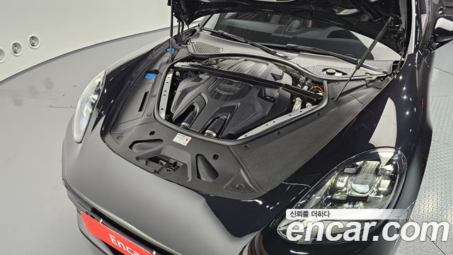 Porsche Panamera 2023 — photo 6