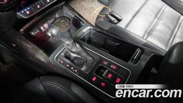 Kia Sorento 2016 — photo 12