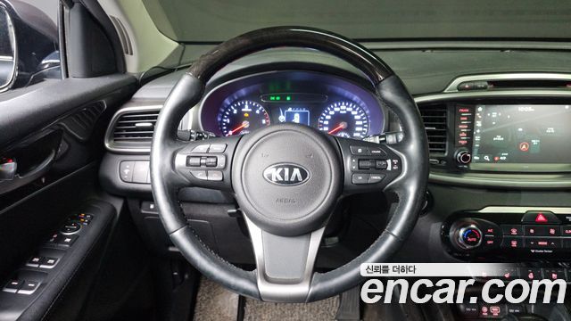 Kia Sorento 2016 — photo 20