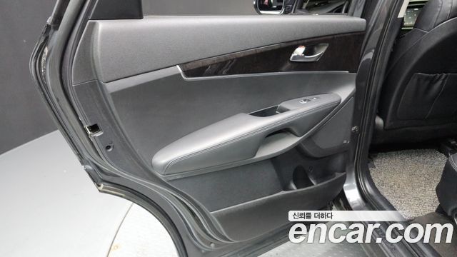 Kia Sorento 2016 — photo 15