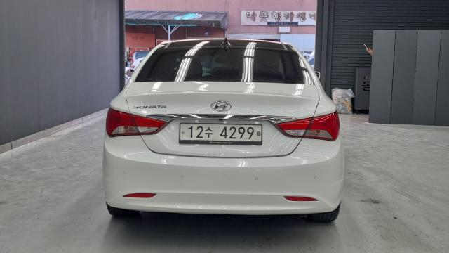 Hyundai Sonata 2014 — photo 4