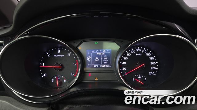 Kia Canival 2017 — photo 11