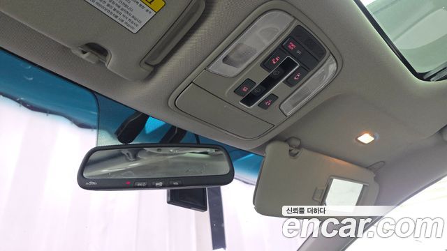 Kia Canival 2017 — photo 23