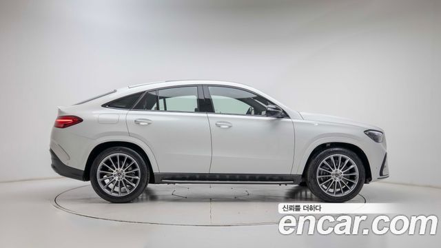 Mercedes-Benz GLE-Class 2026 — photo 2