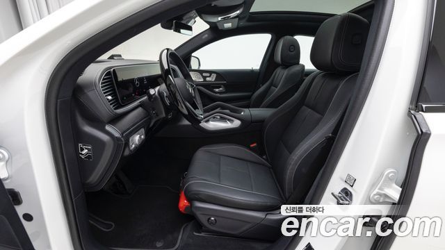 Mercedes-Benz GLE-Class 2026 — photo 10