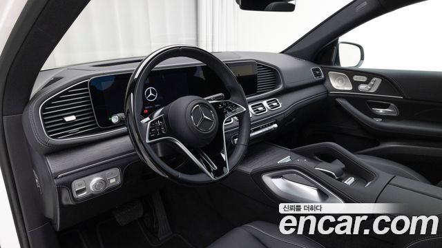 Mercedes-Benz GLE-Class 2026 — photo 15