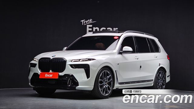 BMW X7 2024 — photo 1