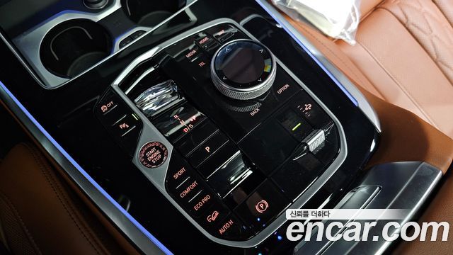 BMW X7 2024 — photo 12