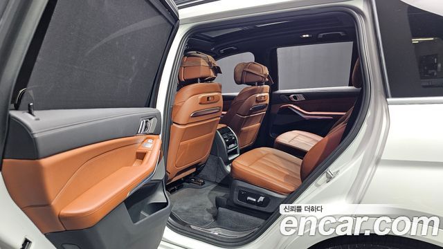 BMW X7 2024 — photo 18