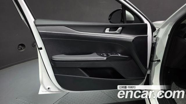 Kia K5 2026 — photo 14