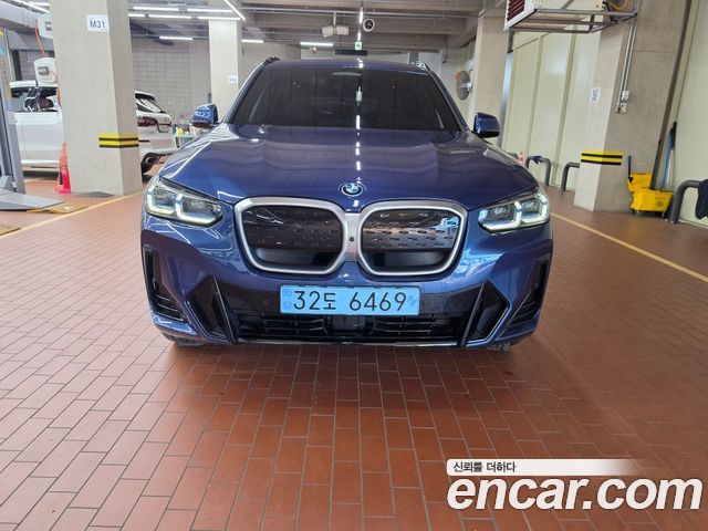 BMW iX3 2023 — photo 3