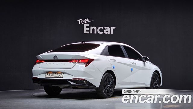 Hyundai AVANTE 2023 — photo 2