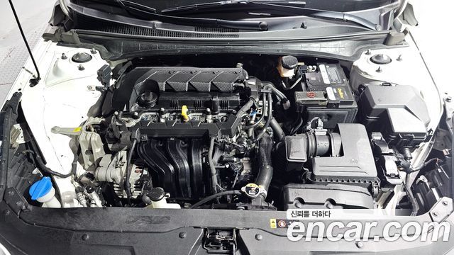 Hyundai AVANTE 2023 — photo 6