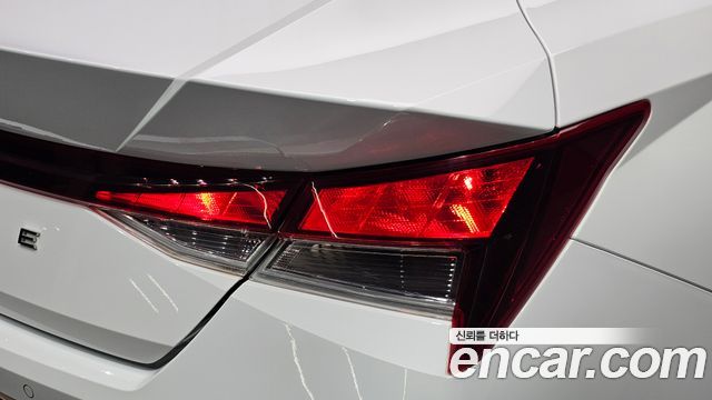 Hyundai AVANTE 2023 — photo 9