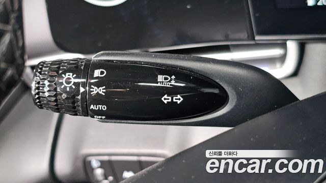 Hyundai AVANTE 2023 — photo 29