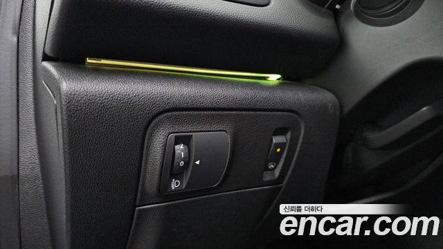 Renault Korea SM6 2016 — photo 17