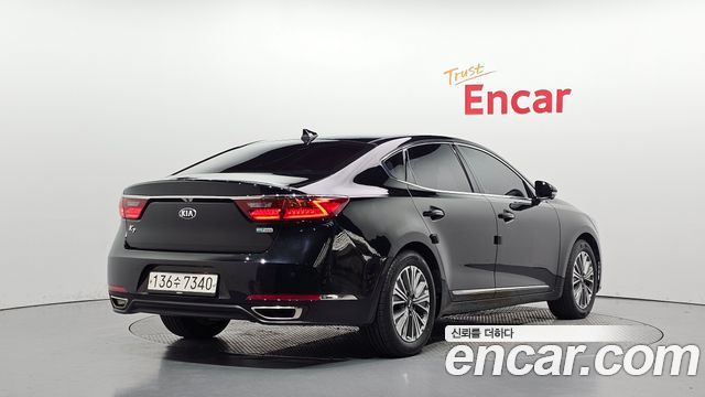 Kia K7 2018 — photo 2