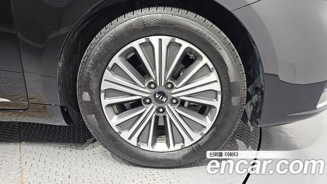 Kia K7 2018 — photo 7