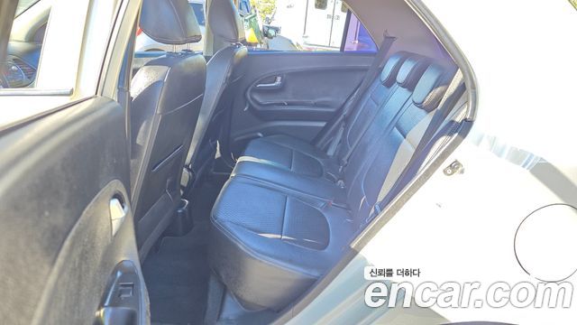 Kia morning 2013 — photo 16