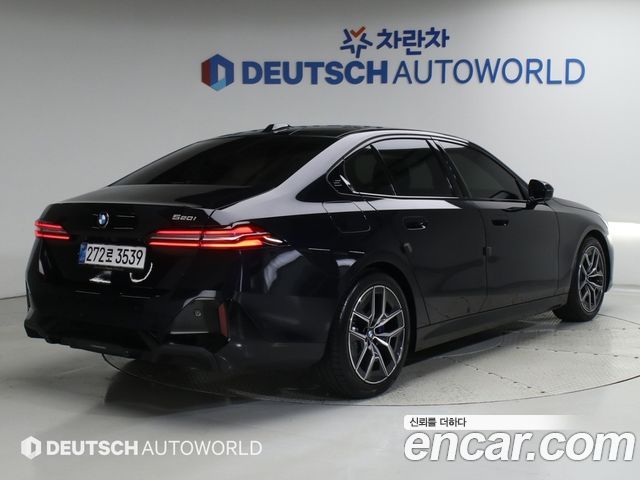BMW 5-Series 2026 — photo 2