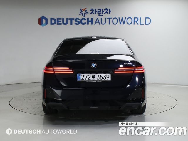 BMW 5-Series 2026 — photo 4