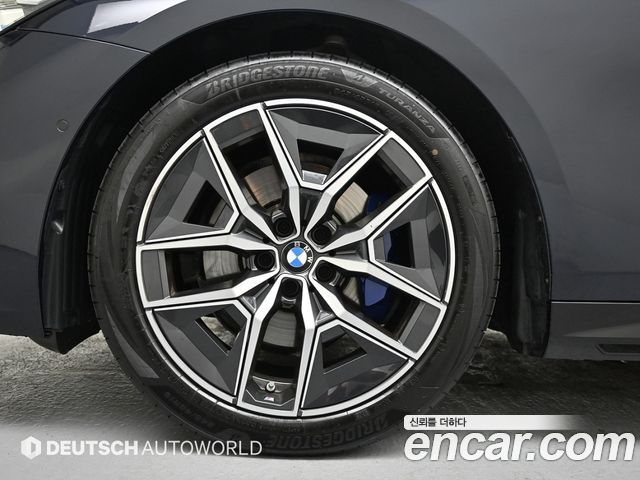 BMW 5-Series 2026 — photo 5