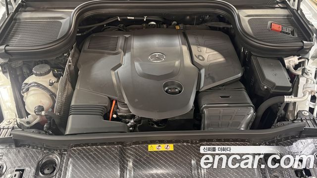 Mercedes-Benz GLE-Class 2026 — photo 6
