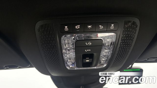 Mercedes-Benz GLE-Class 2026 — photo 11